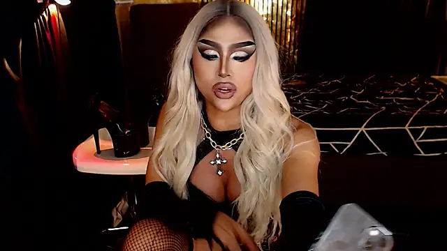 MassiveCockTrans – Live XXX-chat