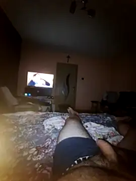 StrictBobbyn Webbikameraesitys