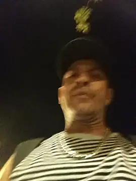 XXX chat uživo modela yoahotpetrafiery