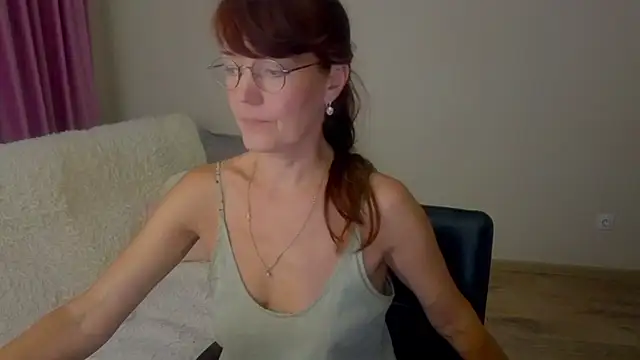 Fritha Chat XXX in diretta