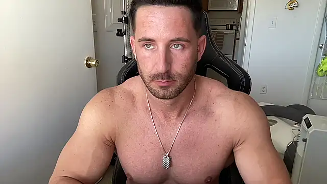 brettmycles28 Adlı Modelin Canlı XXX Sohbeti