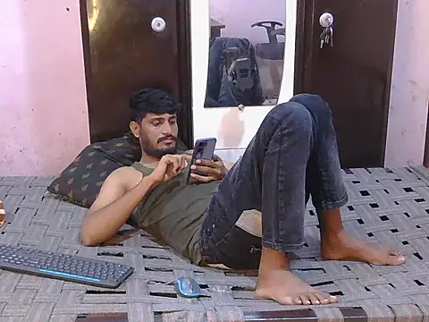 HotXKrish's Live XXX Chat