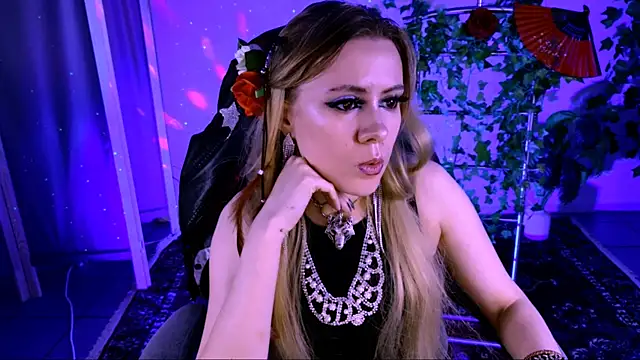 Kumiho_7777 Adlı Modelin Canlı XXX Sohbeti
