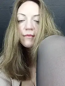 KattyLuuu Live XXX-Chat