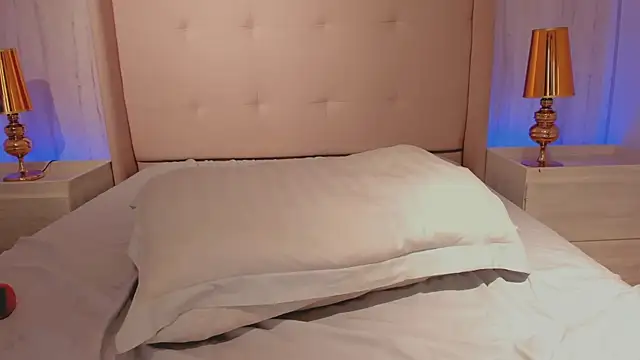 kaylarossi's Live XXX Chat