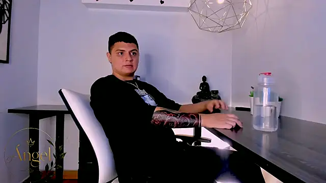 AngelBlue__ – Naživo XXX chat