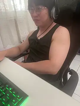 tw_boy520 现场XXX聊天