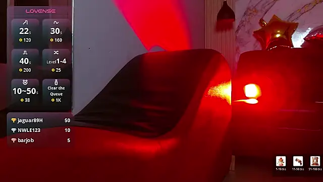 Eve_Bennett élő XXX-chatje