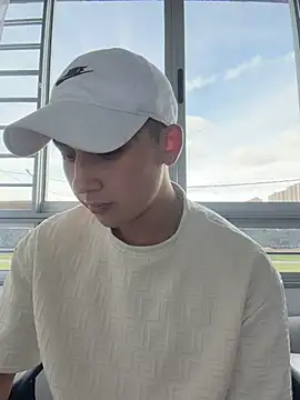 XXX chat uživo modela OLIVER_K