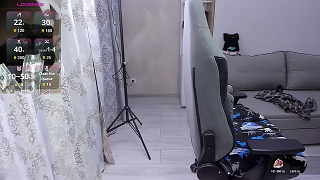 MistyDark Adlı Modelin Canlı XXX Sohbeti