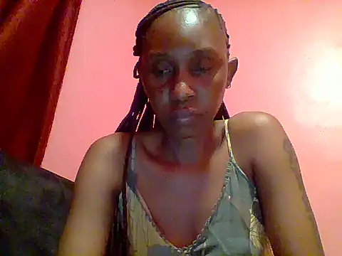 Ebony_Africa1 élő XXX-chatje