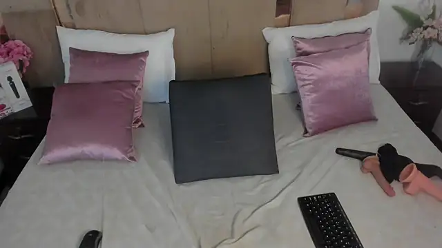 LizBrook Chat XXX in diretta