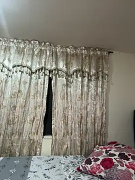 Tayler_Kim XXX чат на живо