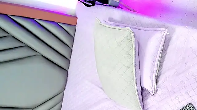 JustinOrtiz_'s Live XXX Chat
