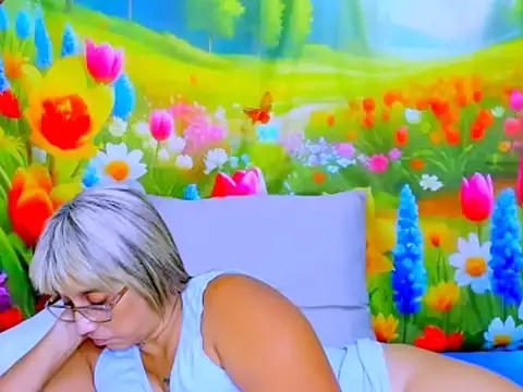 indianroxy élő XXX-chatje