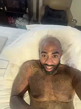QHefner52n Webbikameraesitys