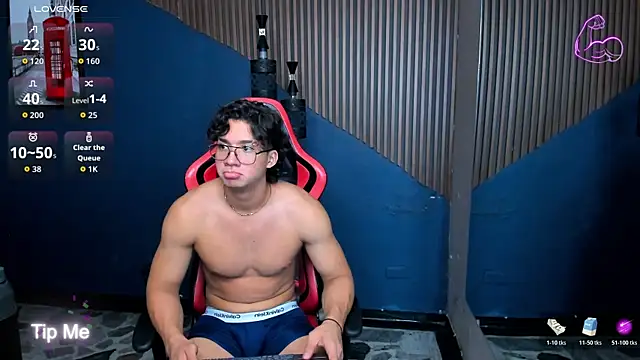 Онлайн чат XXX Axxel_Muscle