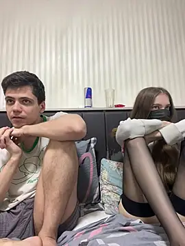 bodysex0 Adlı Modelin Web Kamerası Şovu