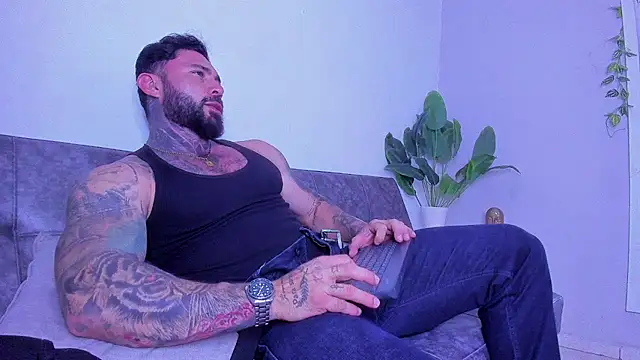 Alessrose Webcamshow