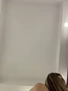 IsabellaEtthan's Live XXX Chat