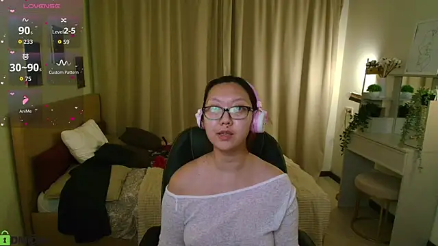 Marine_Vact live XXX chat