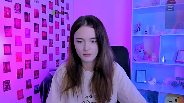 دردشة liana_kisses الجنسية المباشرة