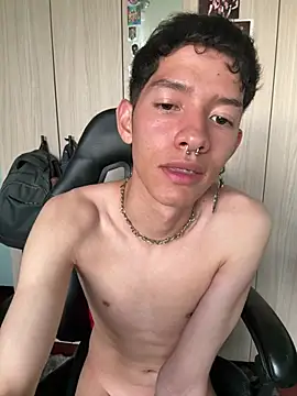 heyy_noah11 Live XXX-chat