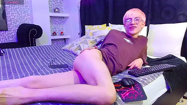 axell_stone_ live XXX chat