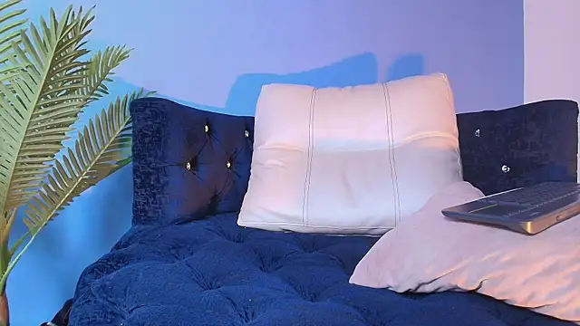 Chat +18 de pigbananax ao vivo