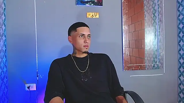 Liam_lee – Naživo XXX chat
