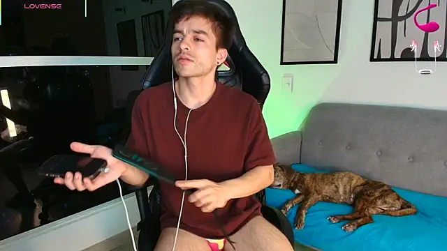 jacob_ferrer élő XXX-chatje