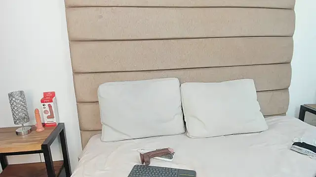 laurenn_moore's Live XXX Chat