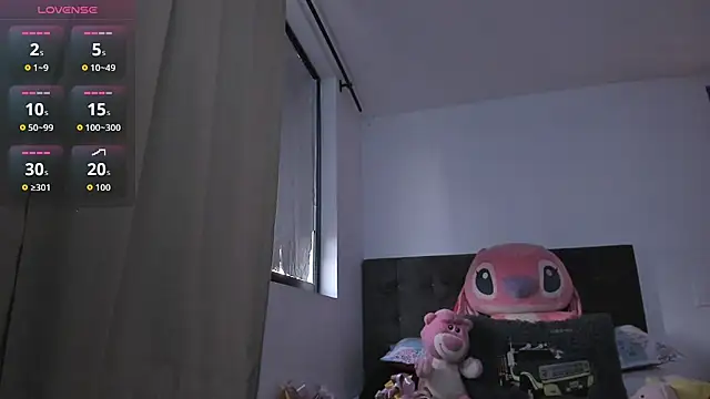 Kylie2211's Live XXX Chat