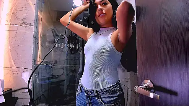 1lubonnie's Live XXX Chat