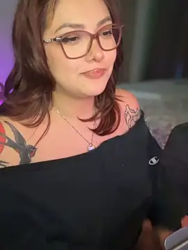 native_naya Chat XXX in diretta