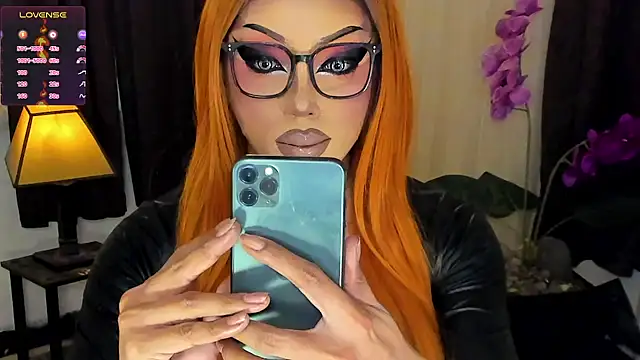Chat XXX en directo de YOUR_LOVE_GLAMOUR