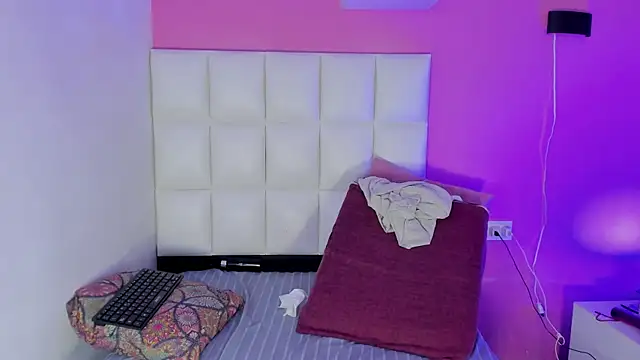 Alanna_hot3 现场XXX聊天