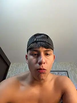 Chat XXX ao vivo de Lander_Cruz