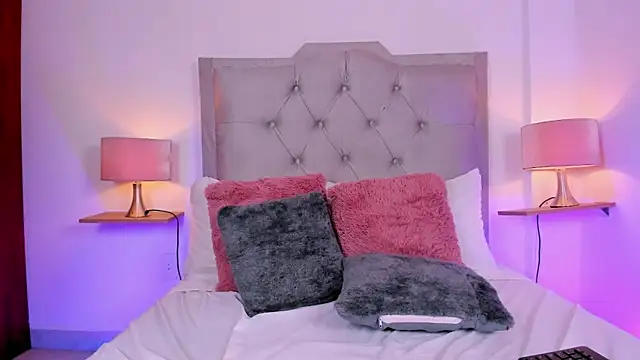 Živý XXX chat iMiia_coopper01