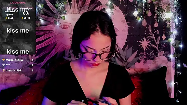 LaxiViolet's Live XXX Chat