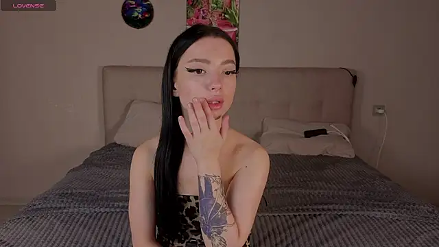 tiffany_NOlR's Live XXX Chat