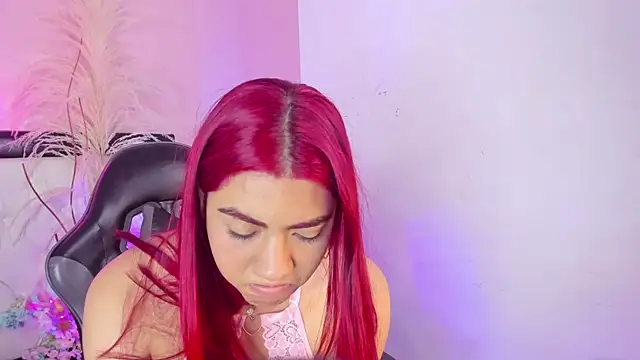 Siena_fox Adlı Modelin Canlı XXX Sohbeti