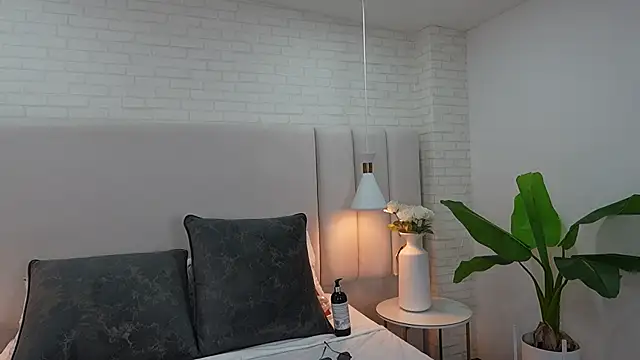 Lexxi_gb élő XXX-chatje