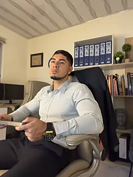 Онлайн чат XXX Dimitri_Colleman