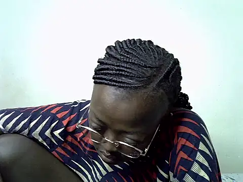 Chat +18 de Hot_tashaa ao vivo