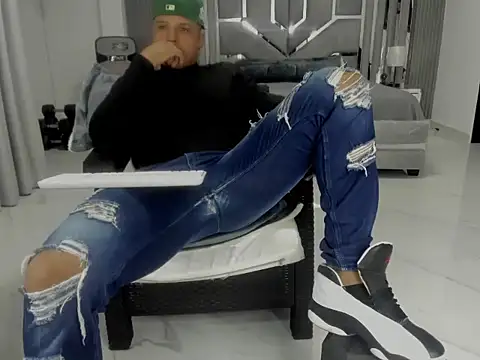 Вебкам-шоу master_leather