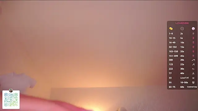 Chatroom XXX en direct de CecileBrickstone