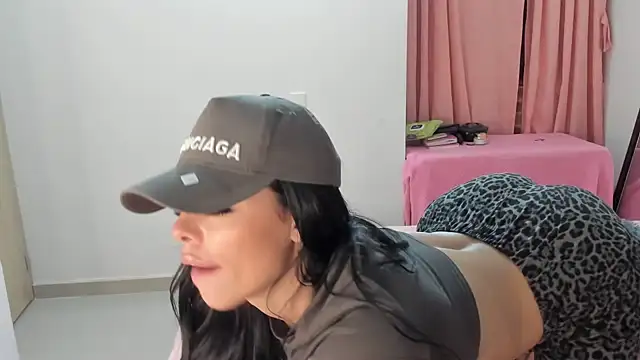 Valen_Brown লাইভ XXX চ্যাট