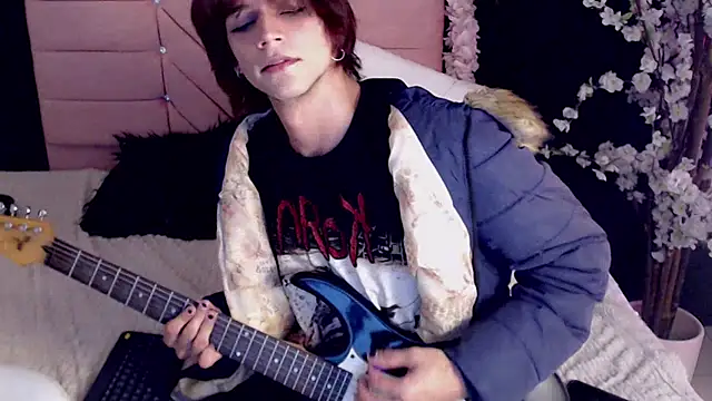 oli_dusk élő XXX-chatje