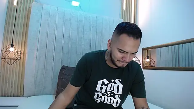 Show de CarolinaySebas na webcam